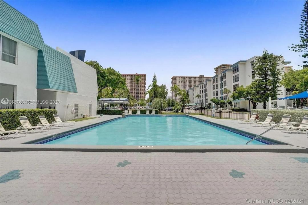 200 177th Dr 416, Sunny Isles Beach, Floride 33160, États-Unis