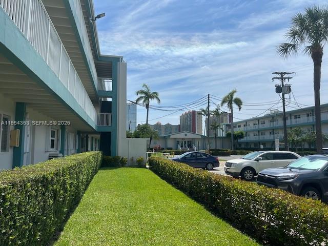 3923 NE 166th St N-108, North Miami Beach, Floride 33160, États-Unis