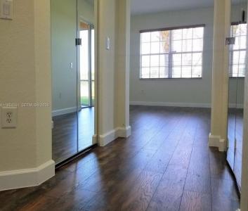 8255 NW 128th Ln 19-C, Parkland, Floride 33076, États-Unis