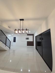 215 NW 13th Pl 0, Florida City, פלורידה 33034, ארצות הברית של אמריקה 