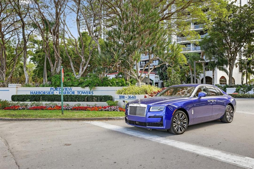 3598 Yacht Club Dr PH2, Aventura, Флорида 33180, Соединенные Штаты