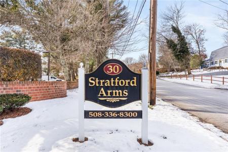 30 Argyle Avenue 201, East Providence, Род Айленд 02915, Соединенные Штаты