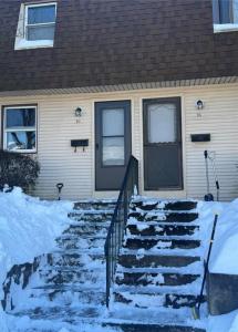 1588 Main Street 25, West Warwick, RI 02893, USA