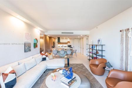 251 Crandon Blvd 306, Key Biscayne, Florida 33149, USA