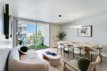 1025 92nd St 503, Bay Harbor Islands, Florida 33154, USA