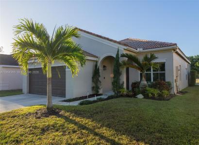 825 Tanglewood Cir, Weston, Florida 33327, USA