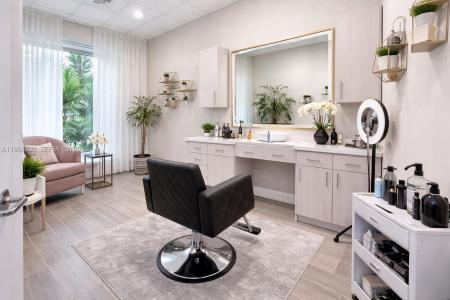 Profitable Salon Suite, Deerfield Beach, Florida 33441, USA