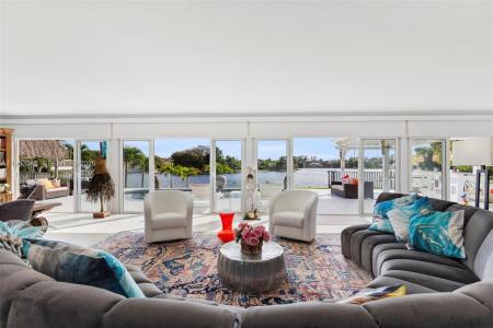 6830 Winged Foot Dr, Hialeah, Flórida 33015, Estados Unidos