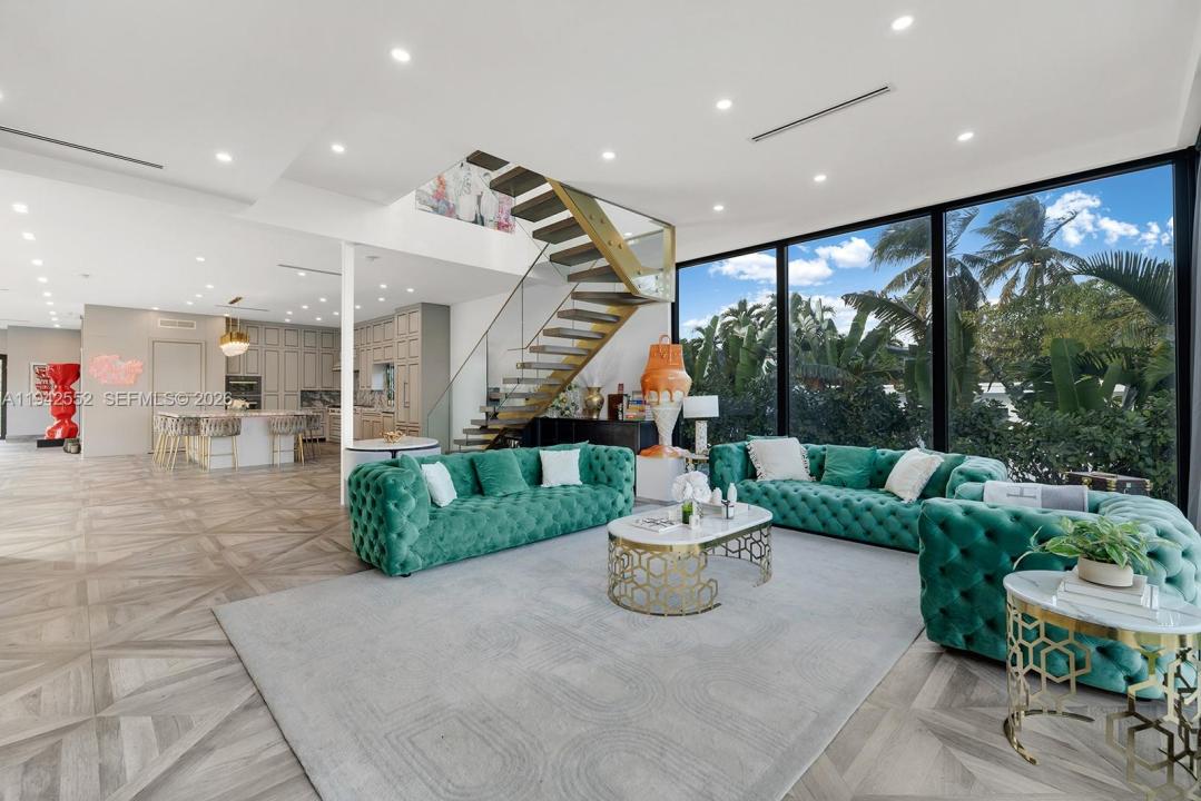 8005 Noremac Ave, Miami Beach, Flórida 33141, Estados Unidos