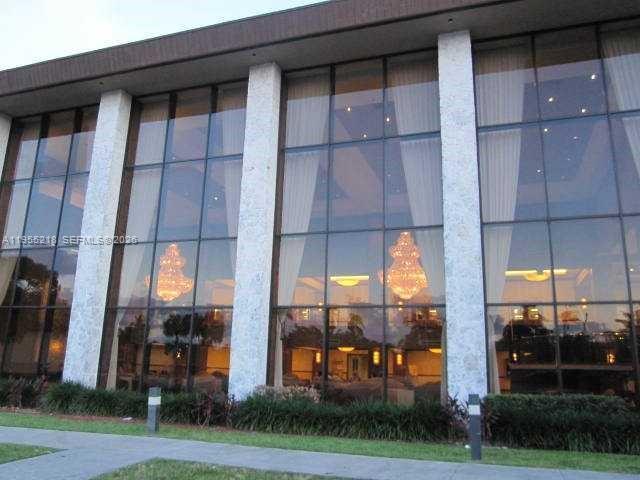 900 SW 128th Ave 103D, Pembroke Pines, Floride 33027, États-Unis