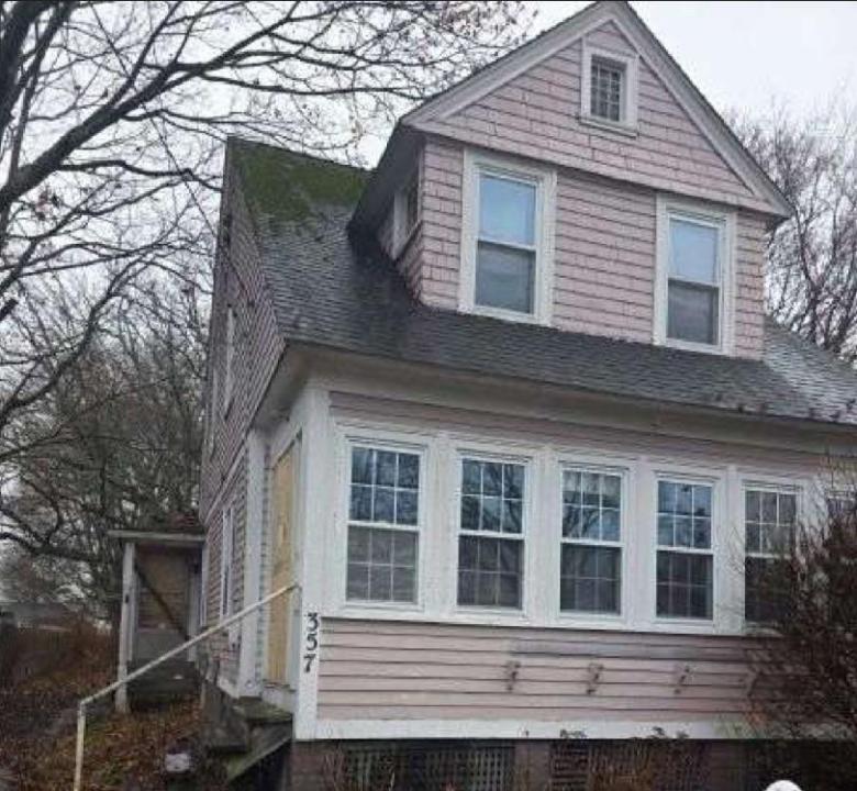 357 Pequot Avenue, Warwick, Rhode Island 02889, USA