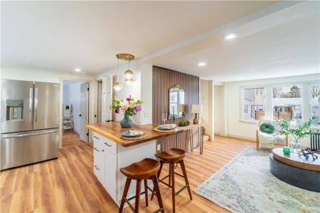 134 Dexter Street, Cumberland, RI 02864, USA