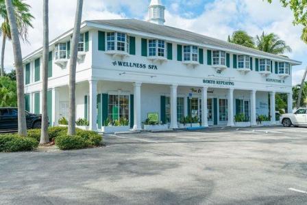 1732 NE 26th Street 202, Wilton Manors, Florida 33305, USA
