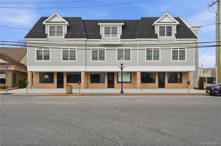 180 Deer Park Avenue, Babylon, New York 11702, Stati Uniti