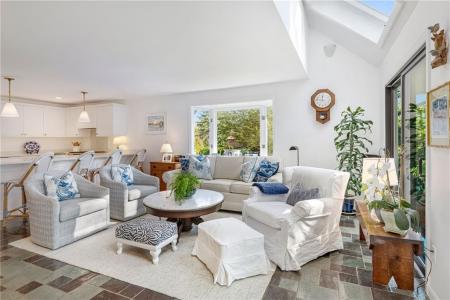 140 Connection Street, Newport, 羅德島州 02840, 美國