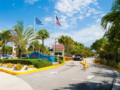 13901 SW 90th Ave E-118, Miami, Florida 33176, USA