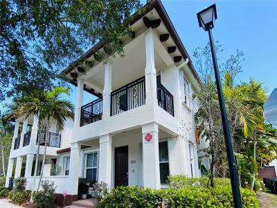 4676 Monarch Way, Coconut Creek, Florida 33073, USA