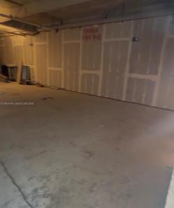 600 CRANDON BLVD 110, Key Biscayne, Florida 33149