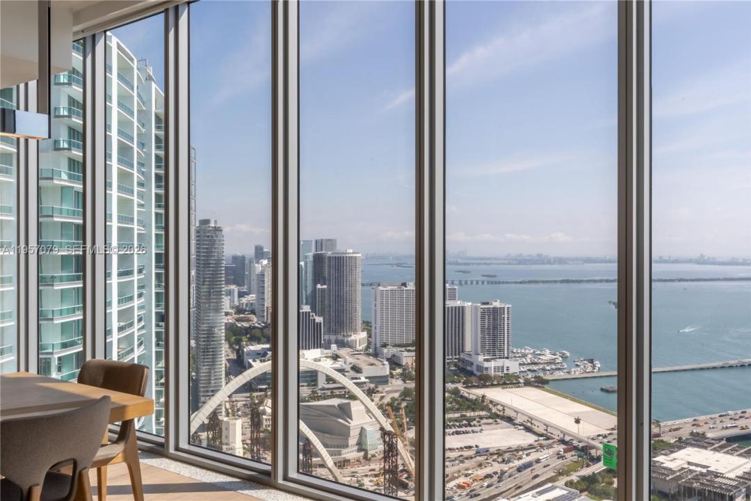 888 Biscayne Blvd 5508, Miami, Floride 33132, États-Unis