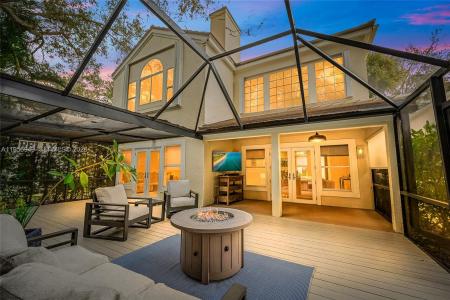 32 Grand Bay Circle, Juno Beach, Florida 33408