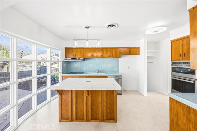 Apple Tree, Cherry Valley, California 92223, Estados Unidos