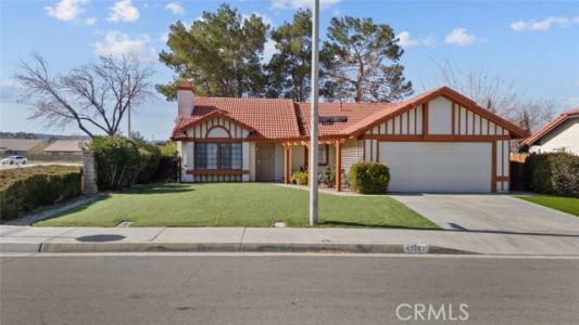 27th Street, Lancaster, Califórnia 93536, Estados Unidos