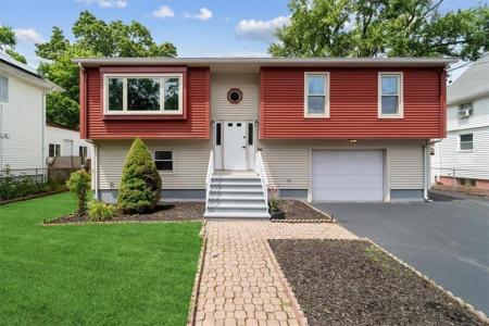 325 Northup Street, Cranston, RI 02905, USA