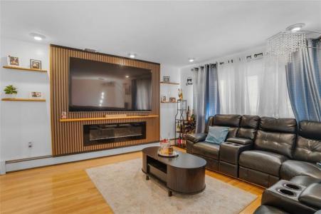 3 Vineland Avenue, North Providence, 로드아일랜드 02911, 미국