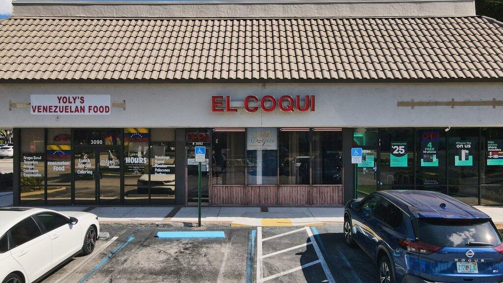 3092 S Jog Road, Greenacres, Florida 33463