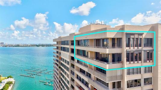11113 Biscayne Blvd PH1, Miami, Florida 33181, USA