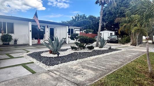 3817 SW 33rd Ct 3817, West Park, Florida 33023, Estados Unidos