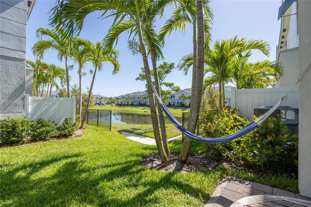 369 NW 8th Ct, Pompano Beach, Florida 33060, Stati Uniti