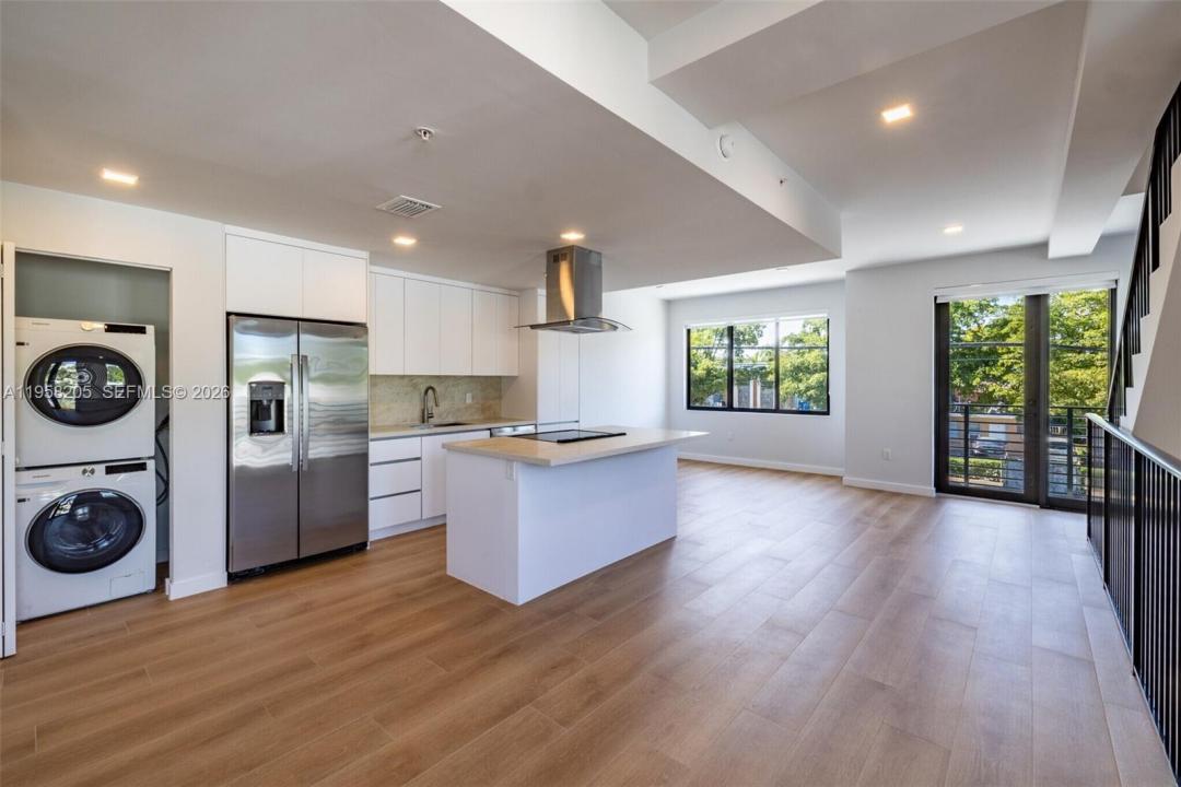 1376 SW 4th St 401, Miami, Floride 33135, États-Unis