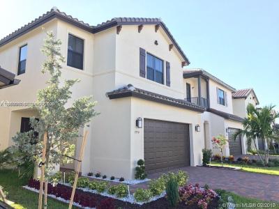 9574 W 34th Ave, Hialeah, Florida 33018