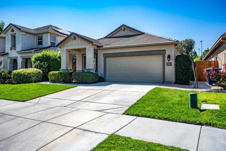 Bellflower Way, Los Banos, California 93635, Stati Uniti