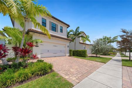 11843 SW 13th Court, Pembroke Pines, Florida 33025