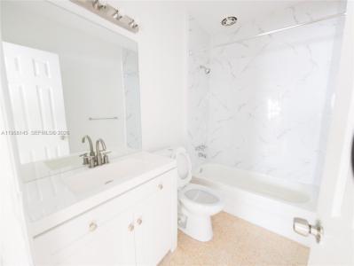 1590 NE 127th St 206, North Miami, Florida 33161, USA