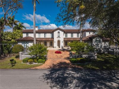 165 Paloma Dr, Coral Gables, Florida 33143, USA