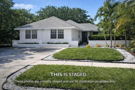 165 SW 5th Ct 2, Deerfield Beach, Florida 33441, USA