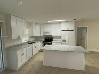 851 SW 63rd Way 851, North Lauderdale, Florida 33068