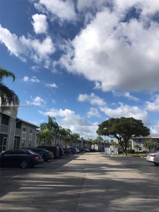 439 NE 210th Cir Ter 203-22, Miami, Floride 33179, États-Unis