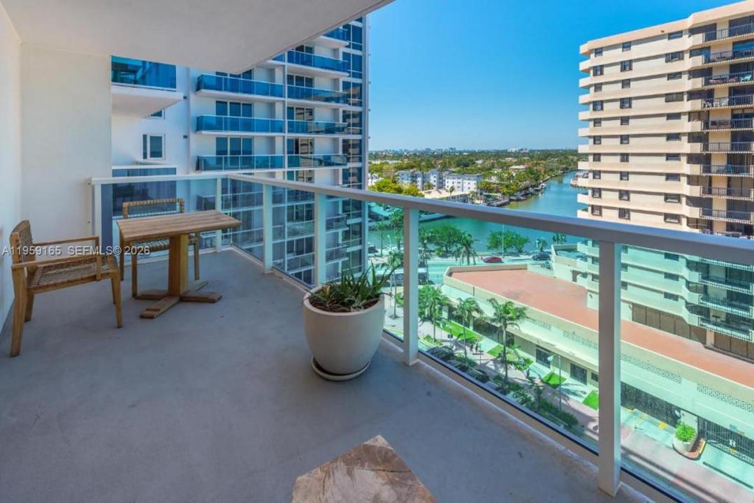 102 24th St 1007, Miami Beach, Floride 33139, États-Unis