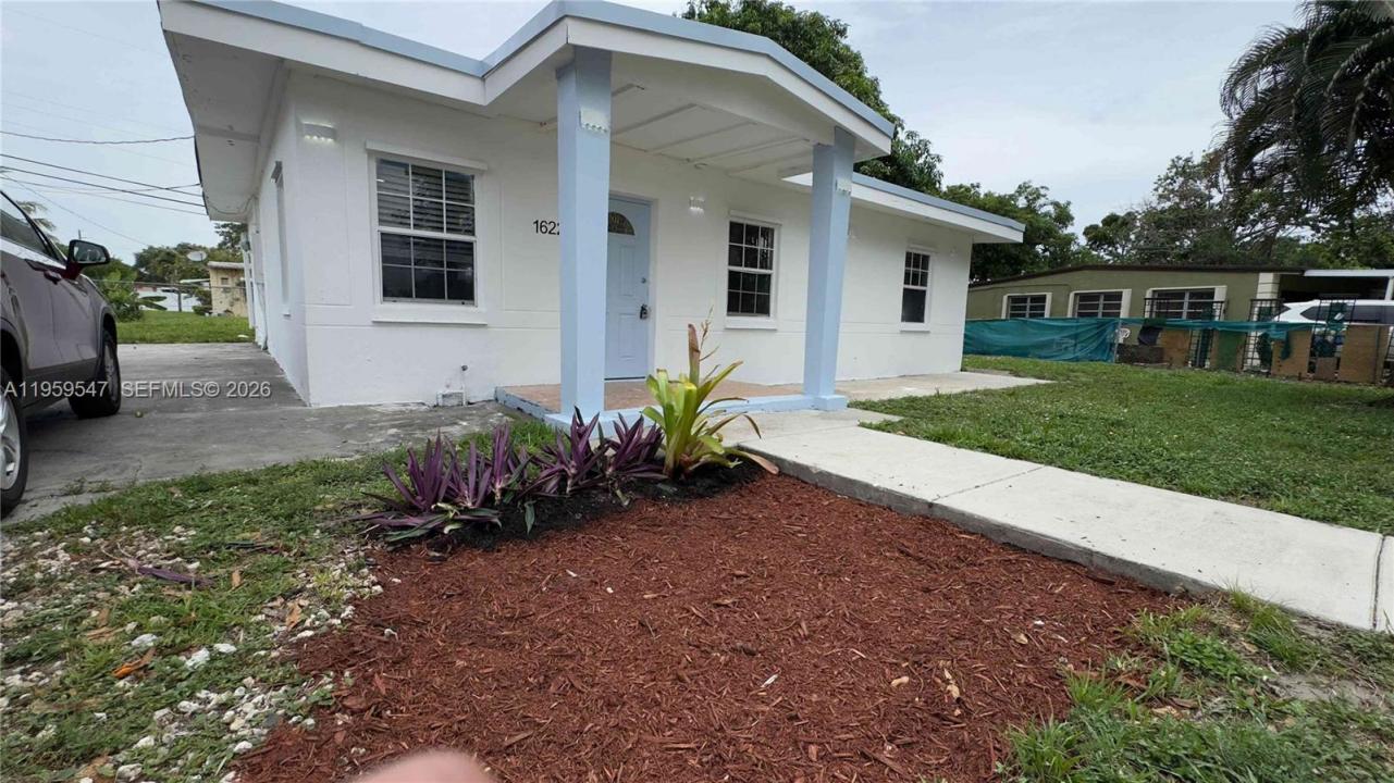 16221 E Bunche Park Dr, Miami Gardens, Florida 33054, Stati Uniti