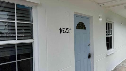 Single Family Home for Sale at 16221 E Bunche Park Dr, Miami Gardens ...