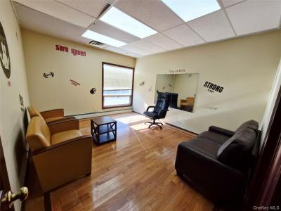 121 Oak Street W, Babylon, New York 11701, États-Unis