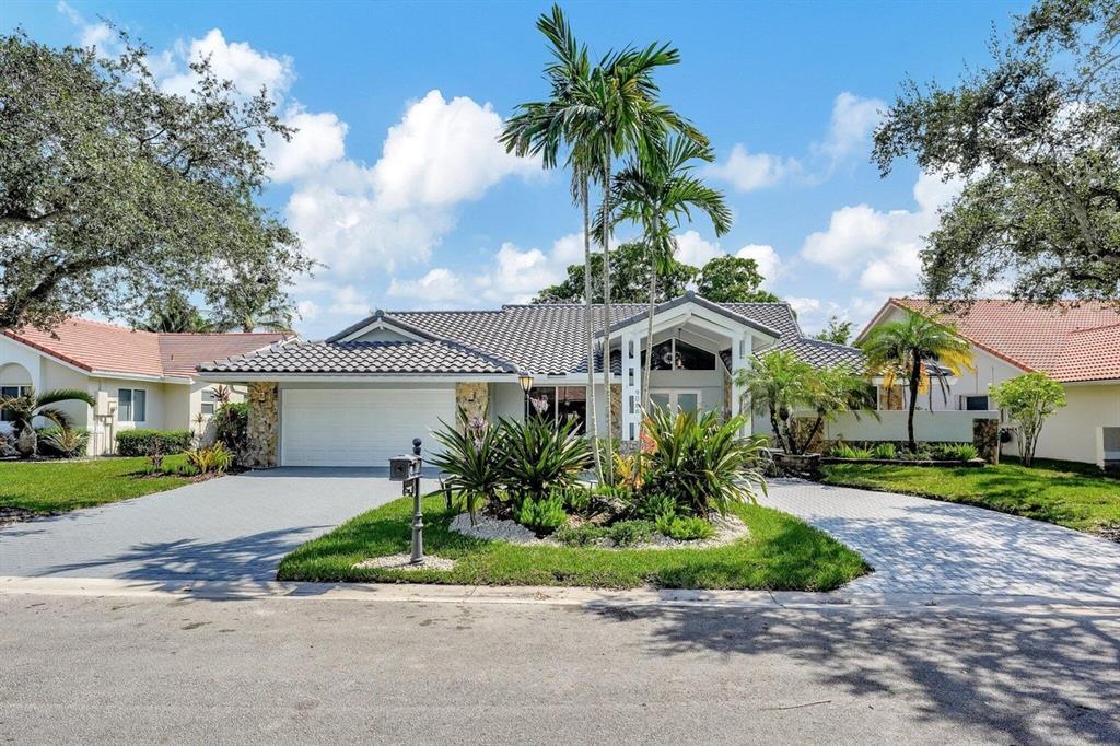 9066 NW 52nd Court, Coral Springs, Florida 33067
