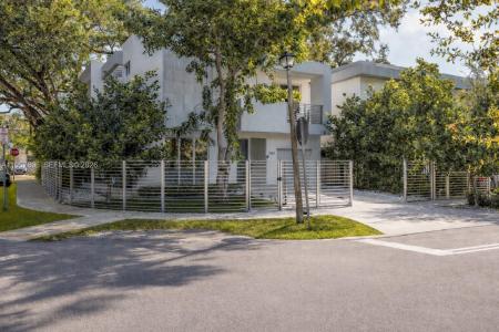 2851 SW 33rd Ct 2851, Miami, Florida 33133, USA