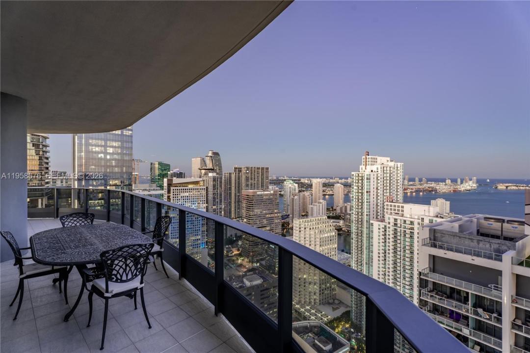1000 Brickell Plz PH5408, Miami, フロリダ 33131, アメリカ合衆国
