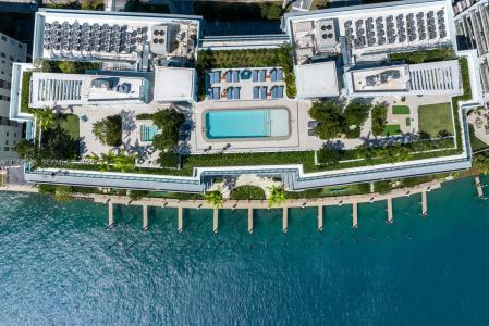 9221 E Bay Harbor Drive 412, Bay Harbor Islands, Florida 33154, USA