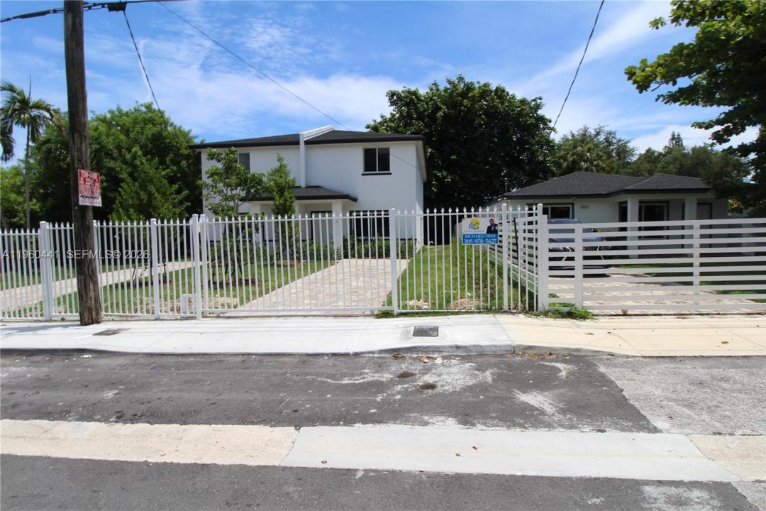 7823 NW 5th Ave, Miami, 플로리다 33150, 미국